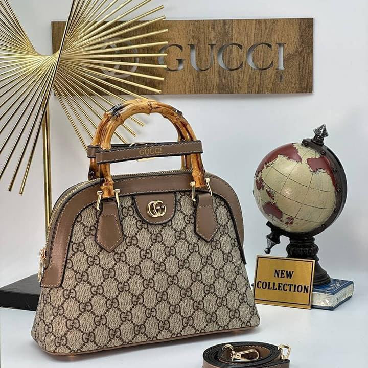 Gucci bamboo handle handbag