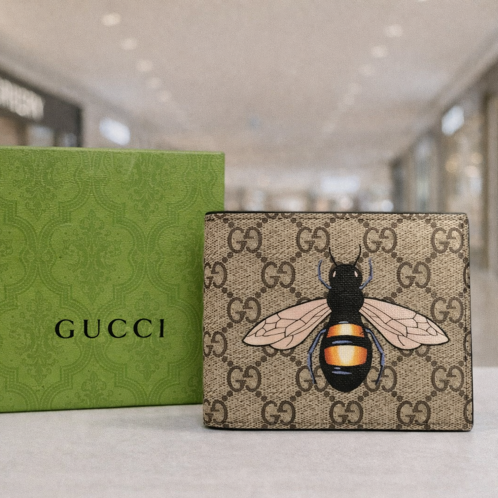 High-End Wallet for Men – Slim and Smart Wallet and Card Holder