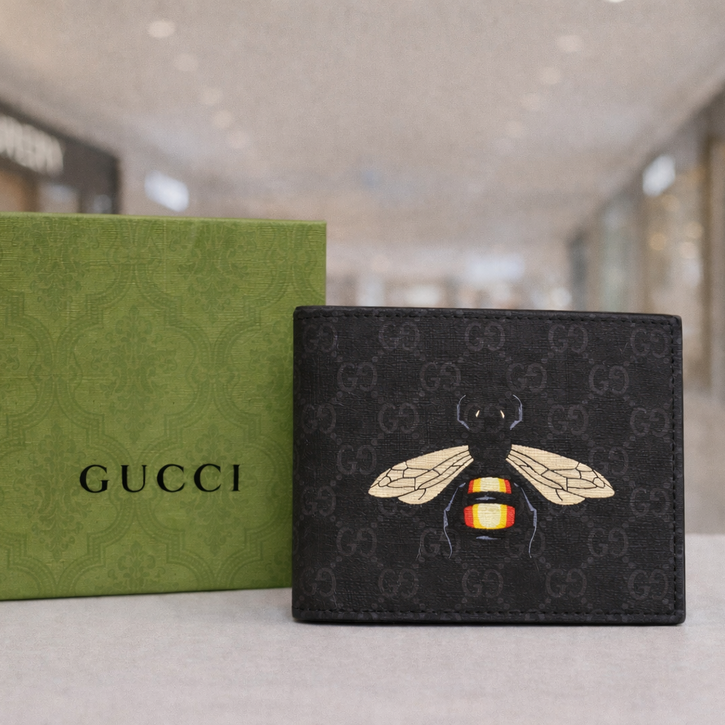 High-End Wallet for Men – Slim and Smart Wallet and Card Holder