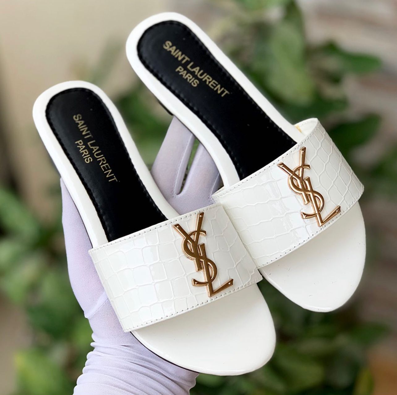 YSL female ysl slide white slide