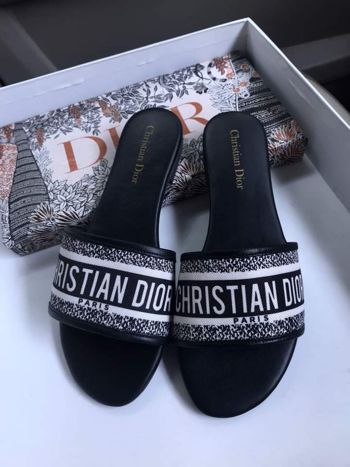 Dior black Slide