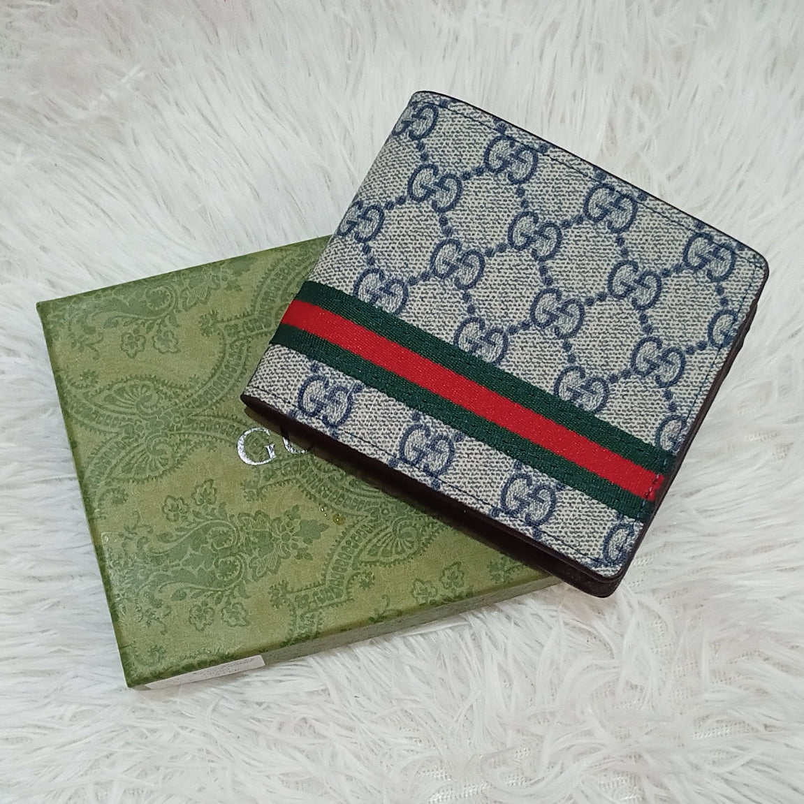 High-End Wallet for Men – Slim and Smart Wallet and Card Holder – 20